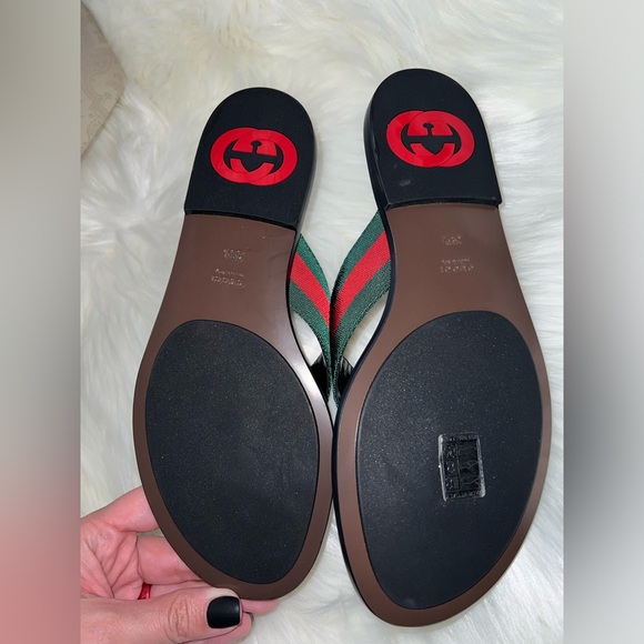 Gucci - Kika Canvas Thong Sandals - Picture 10 of 16